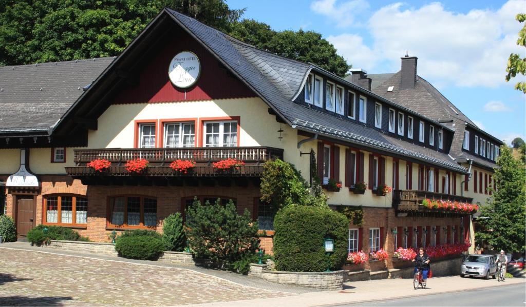 Privathotel Bruegges Loui วิลลิงเงิน ภายนอก รูปภาพ
